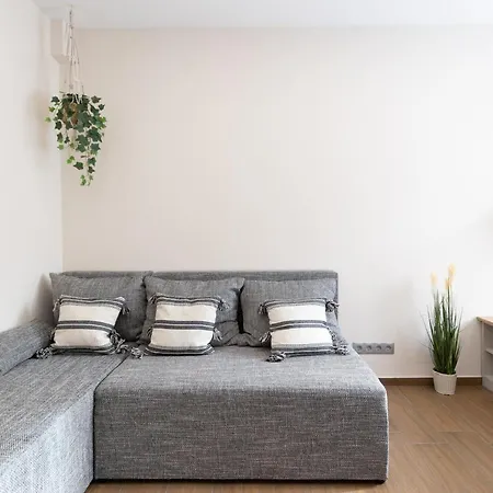 Island Of Silence - Close To Margaret Island Budapeszt